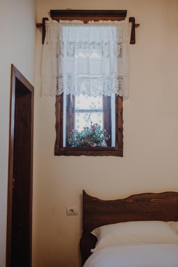 Tradita E Beratit Екстериор снимка